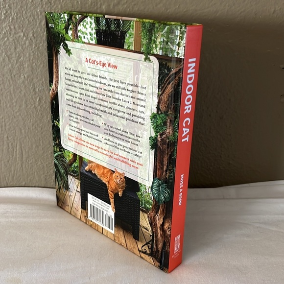 Indoor Cat Book Laura J. Moss Enrich Cat Life Guide Pet Care Hardcover - Picture 8 of 11